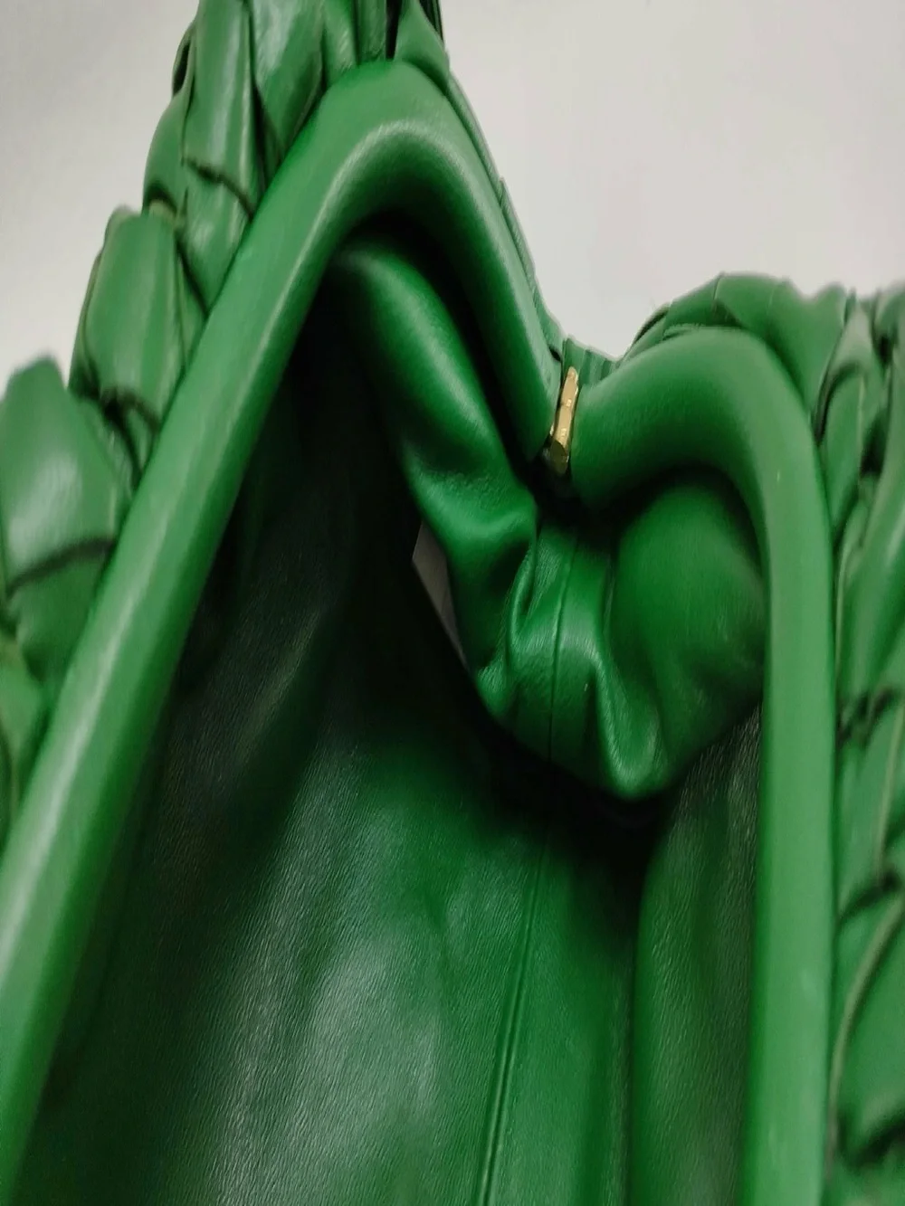 Bottega Veneta Green Intrecciato Leather Crossbody